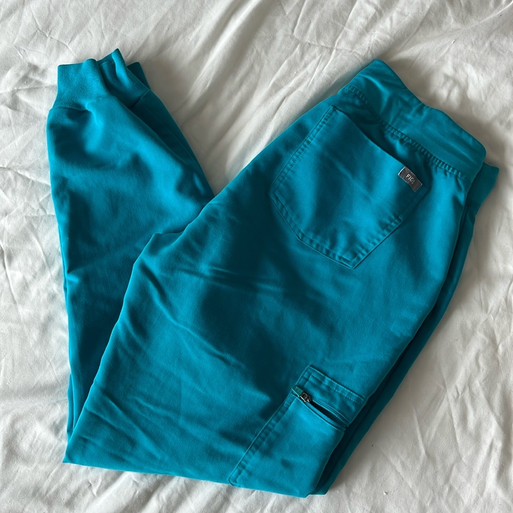 Figs teal blue scrub bottom joggers size small